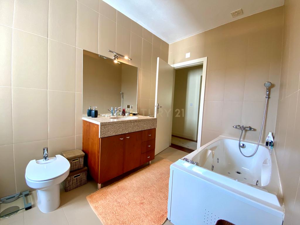 Póvoa de Lanhoso, Moradia T5 rústica Renovada - Image 30