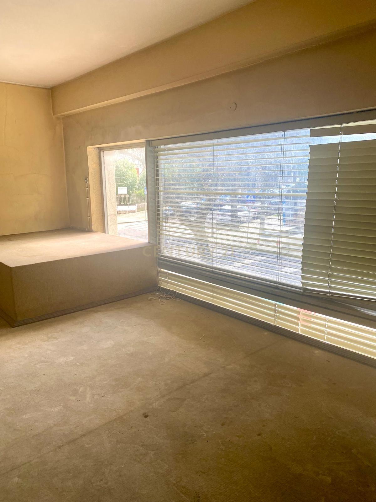 Loja de 170m2 em Alcântara - Image 4