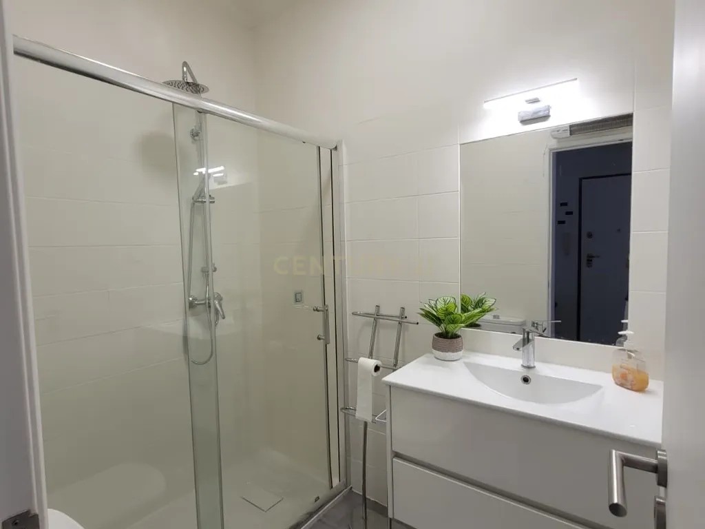 Apartamento T3 em Setúbal - Localização Central e Aconchegante - Image 2