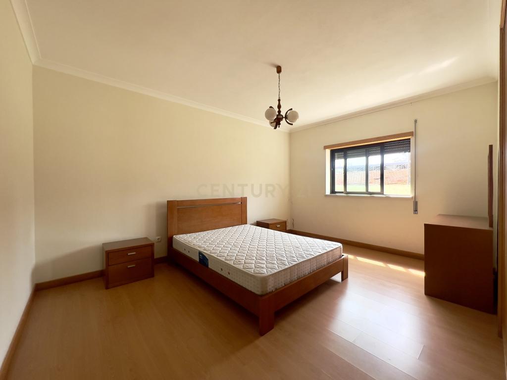 Moradia  em Calvete, Alqueidão, Figueira da Foz, Coimbra com Jardim e Boa Exposição Solar - Image 11