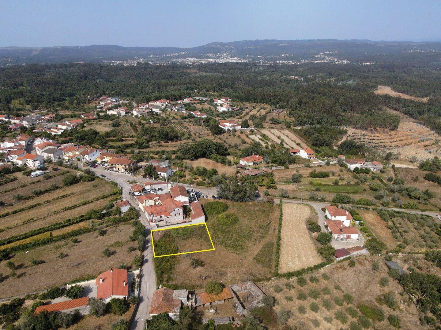 Fotografia 3 de Terreno para Construção
