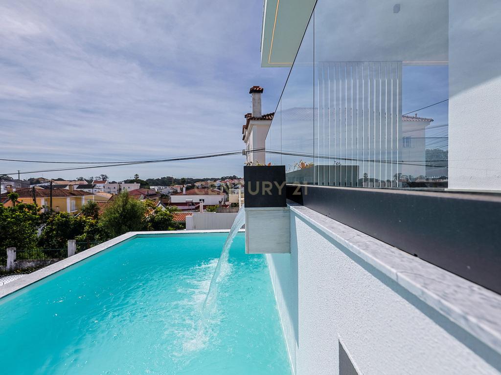 Moradia T5 com Piscina e Domótica - Nova Construção na Charneca da Caparica - Image 45