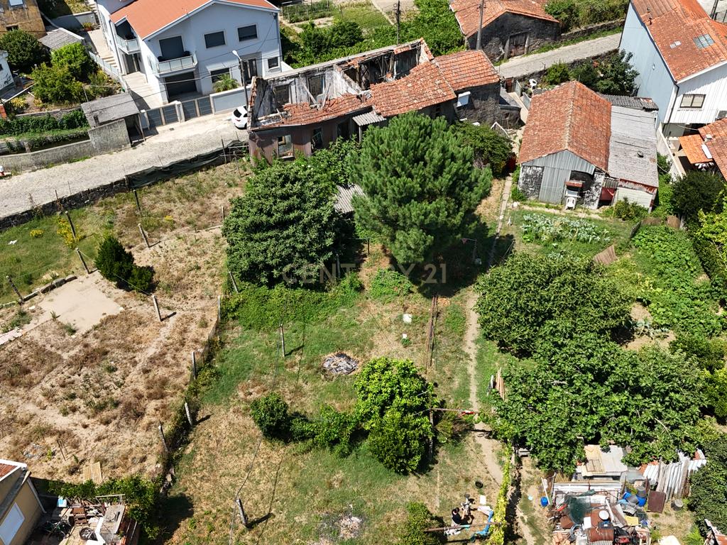 TERRENO PARA CONSTRUÇÃO EM FÂNZERES | METRO | 1714M2 - Image 4