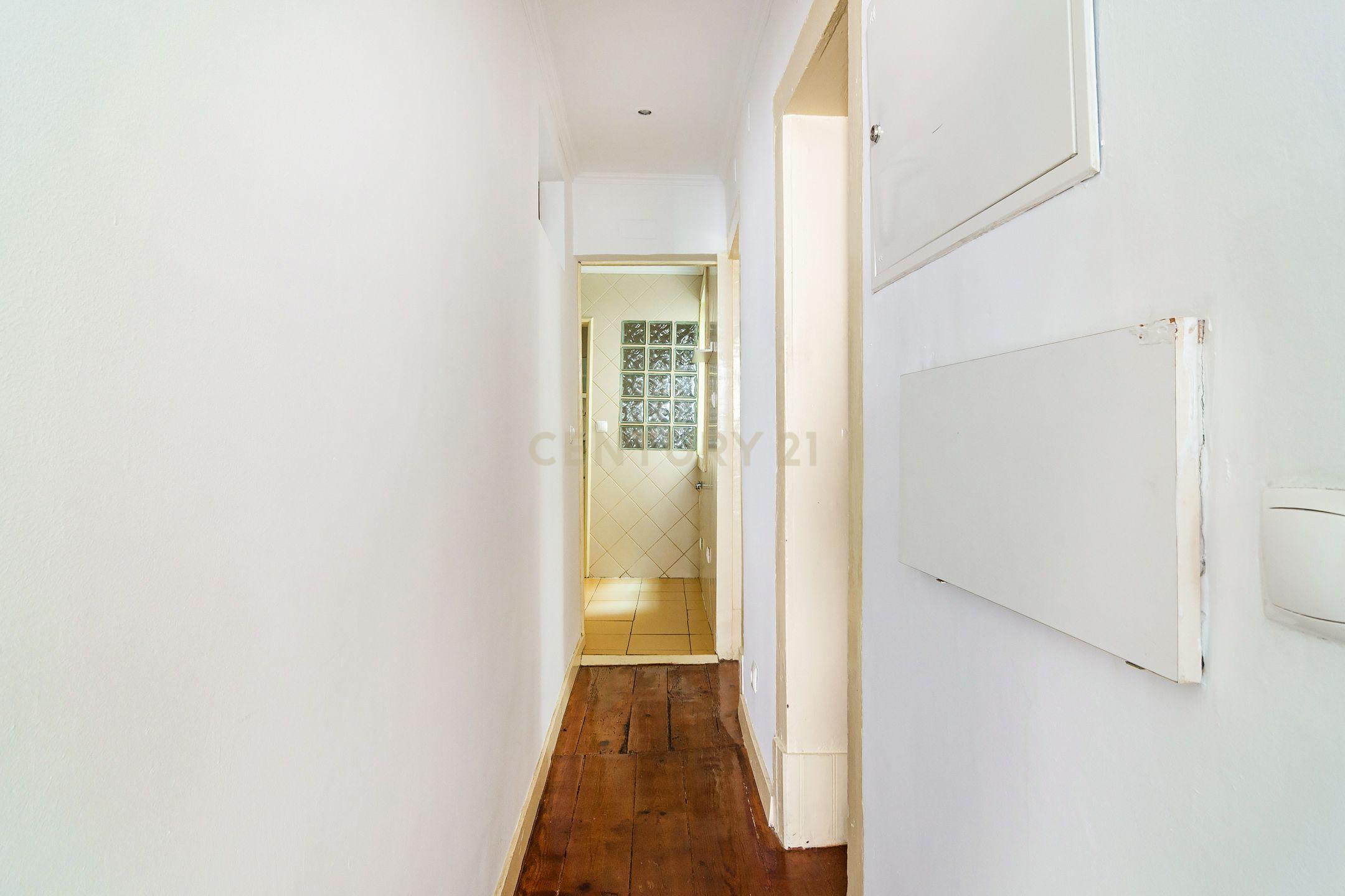 Apartamento T2 à venda em Santa Maria Maior, Lisboa — foto 15