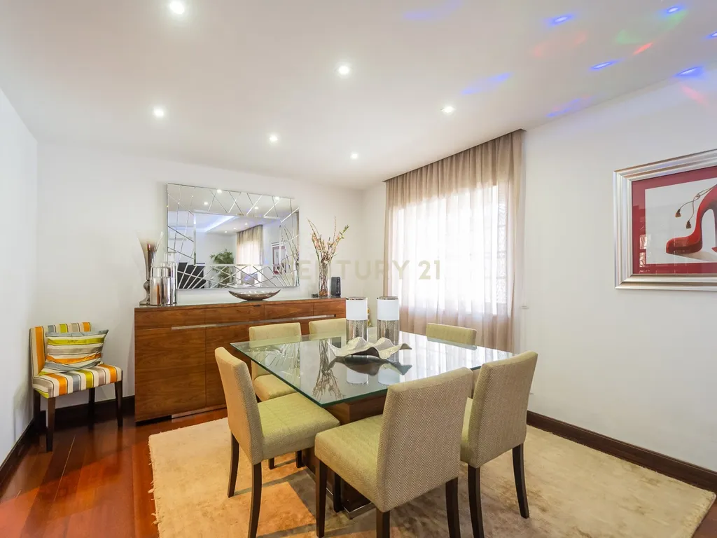 Moradia T4 com piscina | Cascais - Image 19