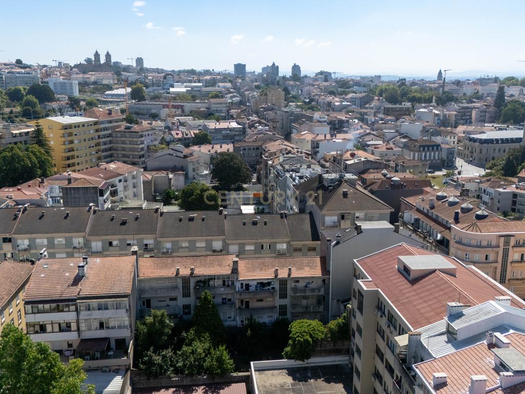 Imóvel de Investimento Estratégico na Boavista, Porto - Image 57