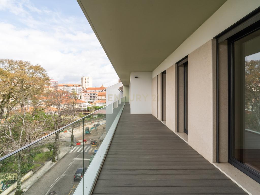 Requintada Penthouse T6 em Celas - Coimbra - Image 3