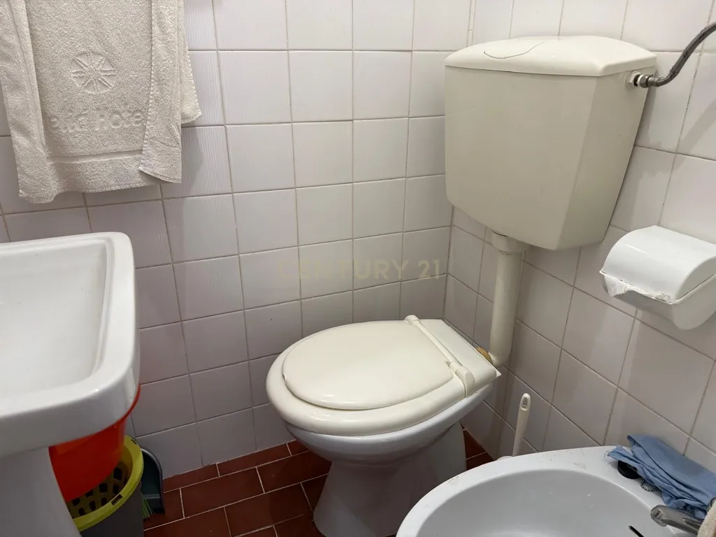 Moradia T3 com garagem e cerca de 1.600 m² de terreno | Seda – Alter do Chão - Image 42