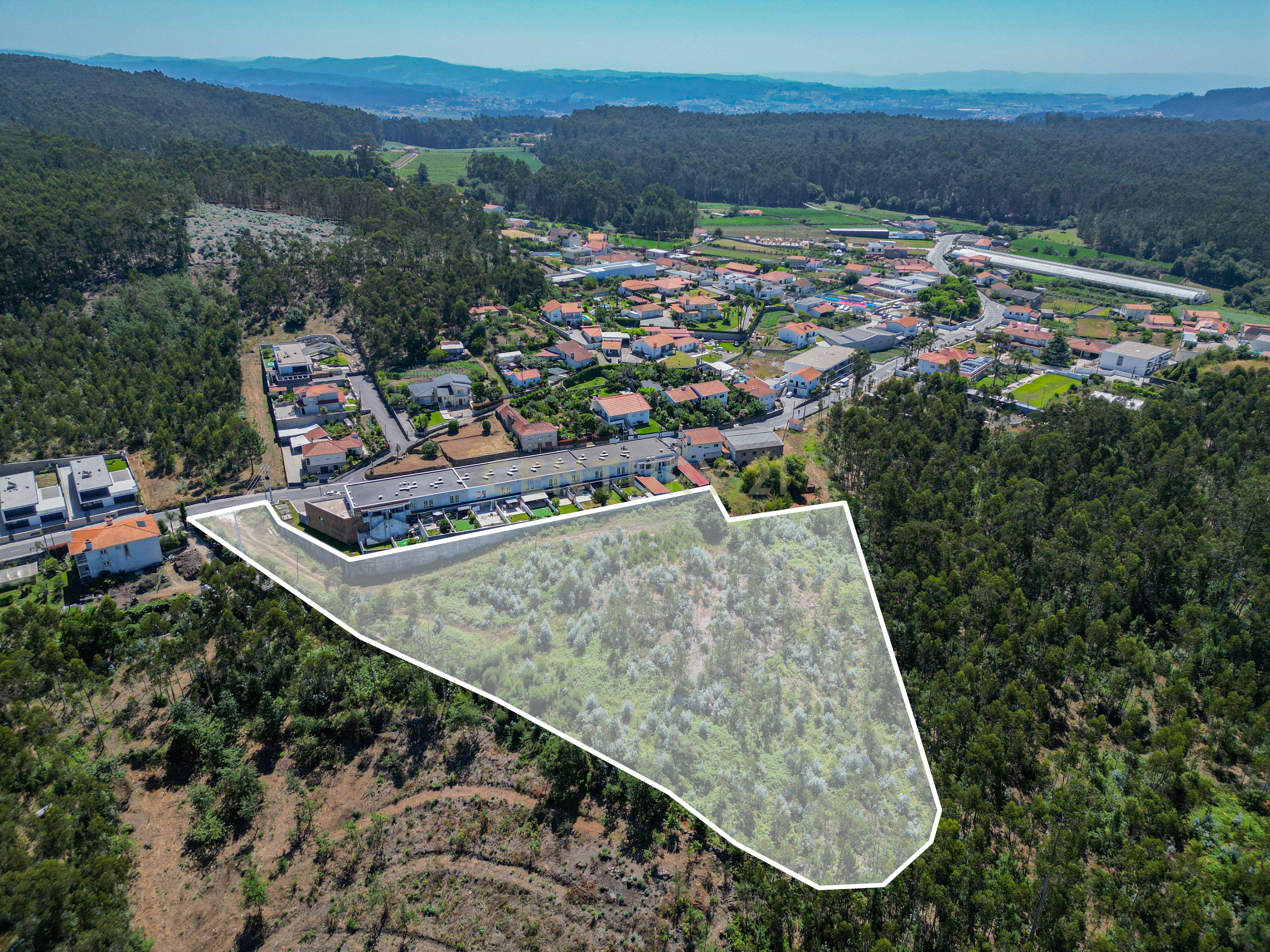 Fotografia 3 de Investimento Imobiliário em Barcelos | Projeto Aprovado em Fase Final