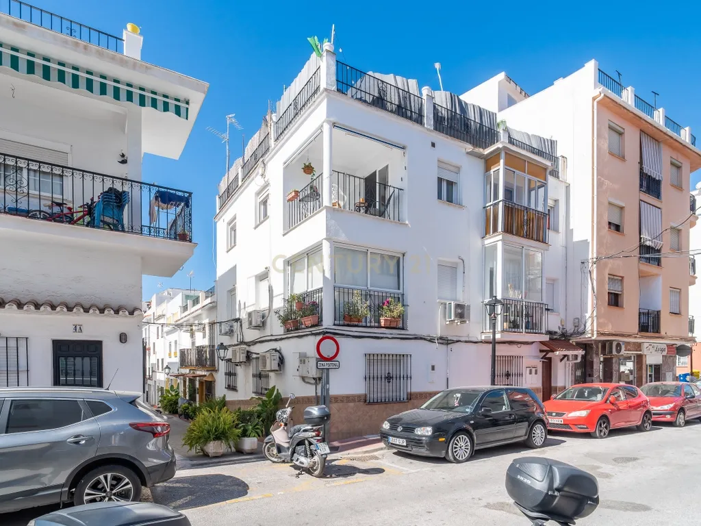 Apartamento Luminoso com Terraço Privativo na Cobertura no Coração de Marbella - Image 42