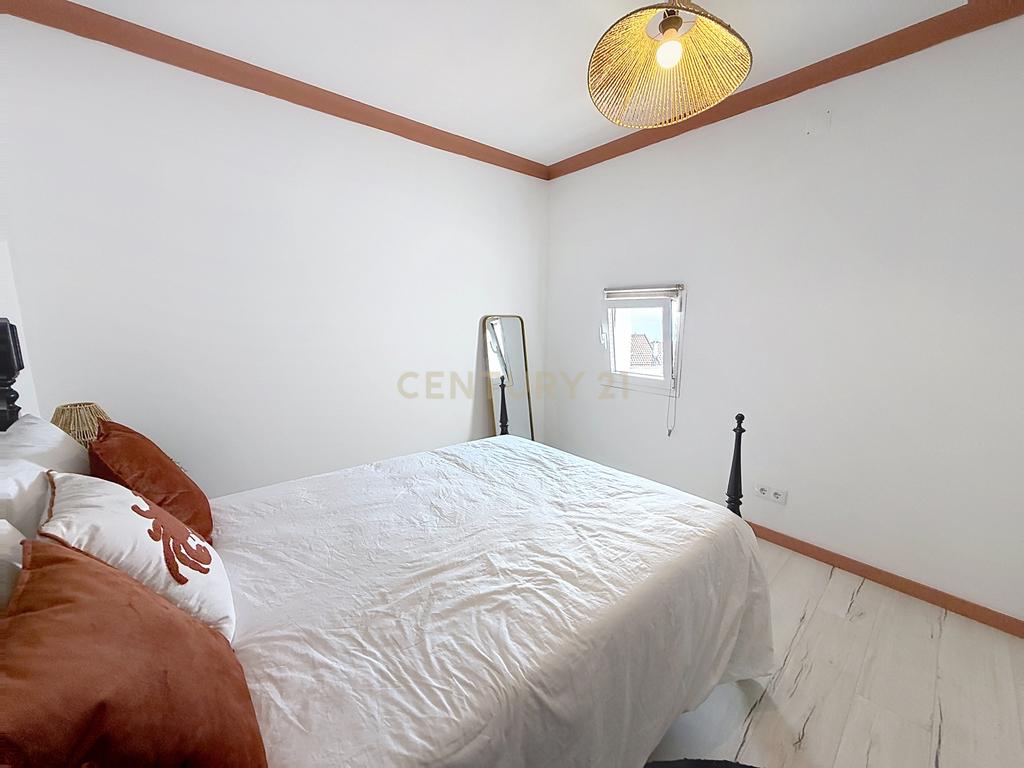 Apartamento T2 para Arrendamento | Vista Mar | Pederneira, Nazaré - Image 13
