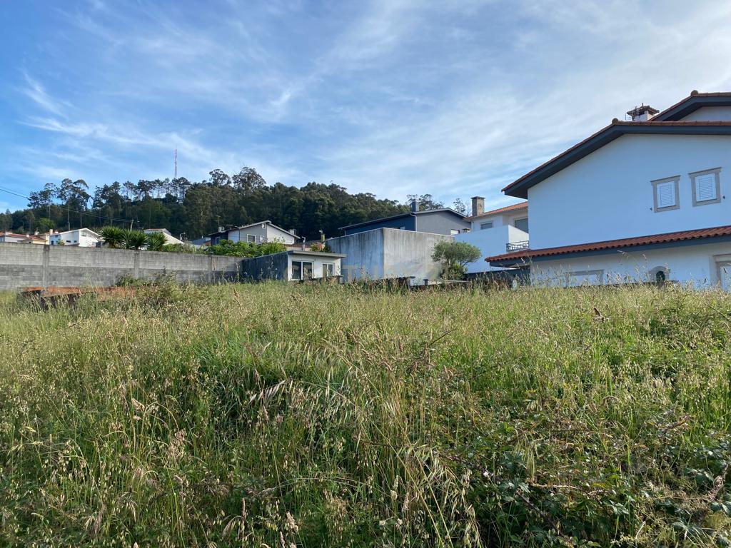Terreno p/construção em Laúndos - Image 2