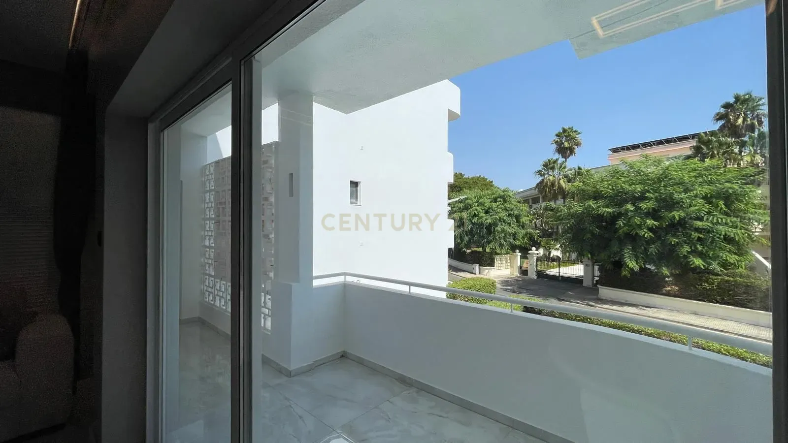Fotografia 12 de T2+1 em Vilamoura | Totalmente Renovado (2025) | Luxo e Piscina a Minutos da Marina