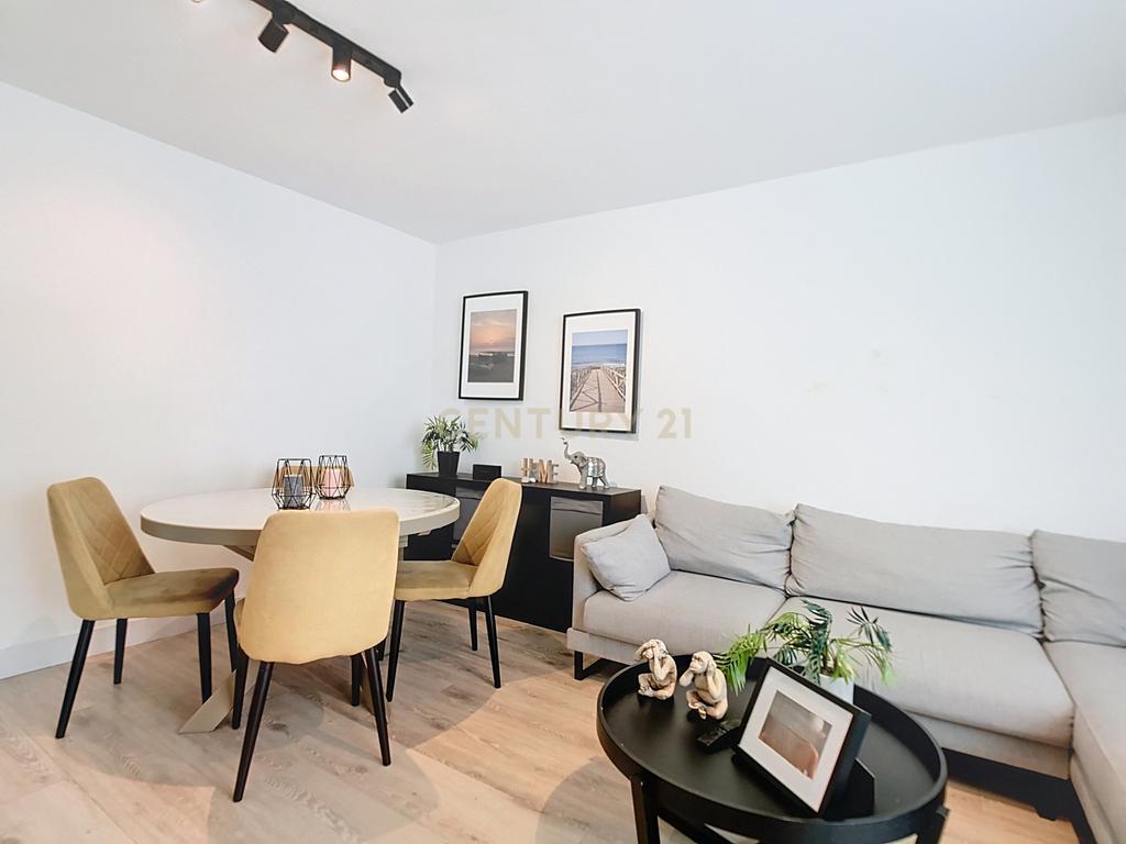 Apartamento à venda em Las Lagunas de Mijas, Mijas. Málaga - Image 2