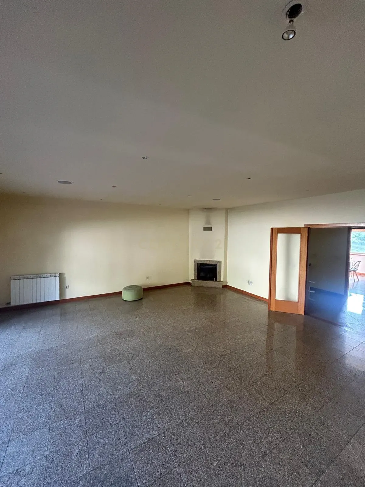 Fotografia 10 de Luxuosa Moradia T3 em Folgosa, Maia - 310m² com Vista Montanha