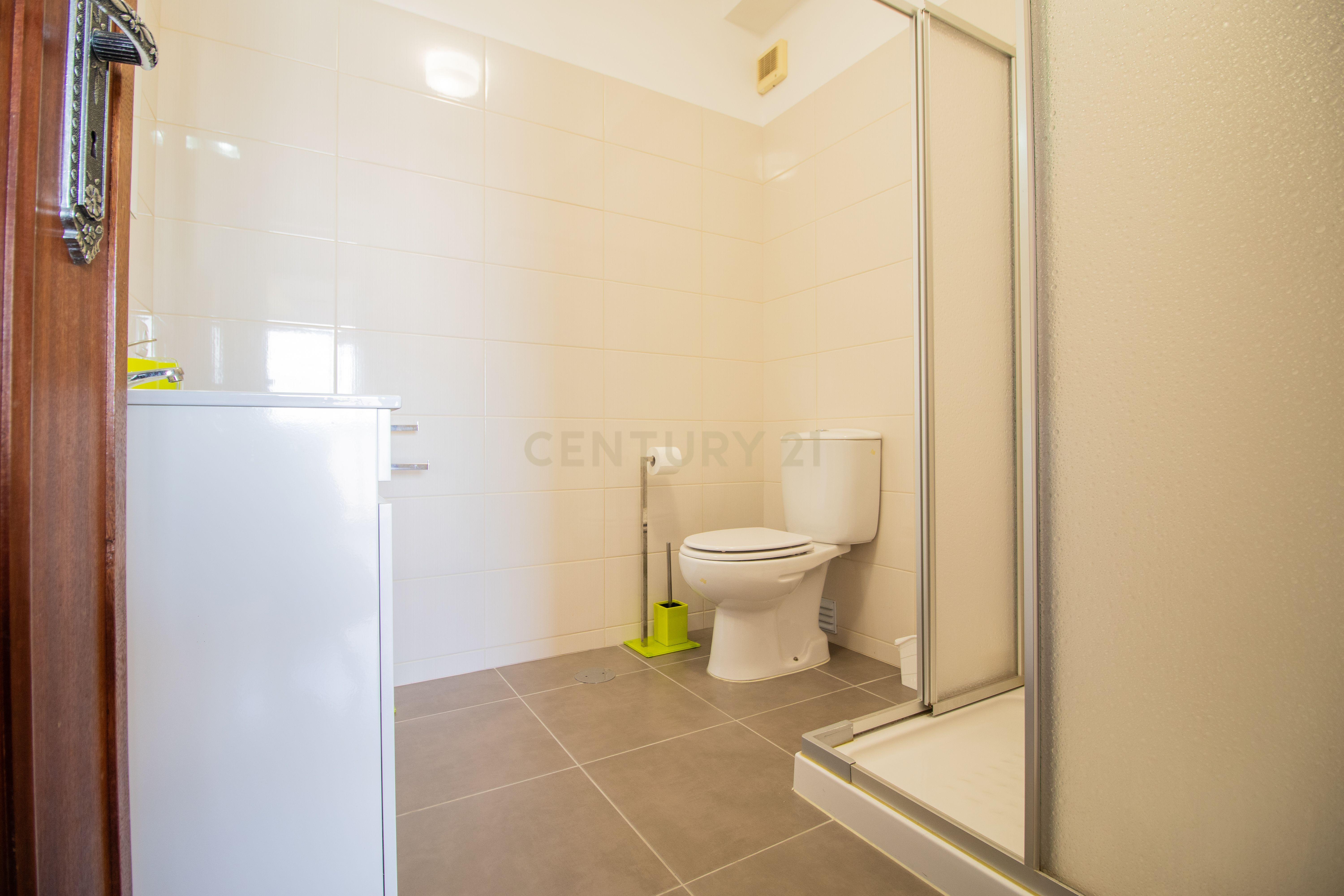 Fotografia 5 de Apartamento T1+1 com terraço no centro da Figueira da Foz