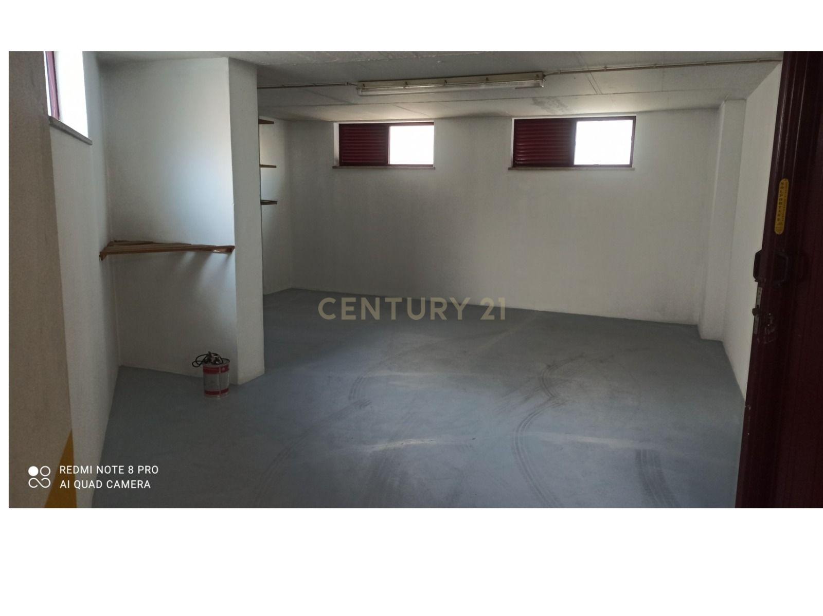 Fotografia 2 de Garagem à venda em Setúbal (São Sebastião) - 36m² por 65.000€