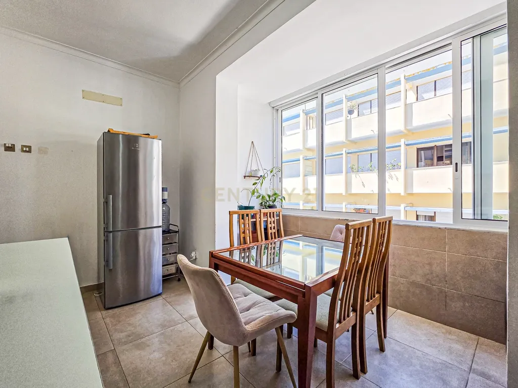 Apartamento T3 Renovado Verderena - Barreiro – Pronto a Habitar - Image 15