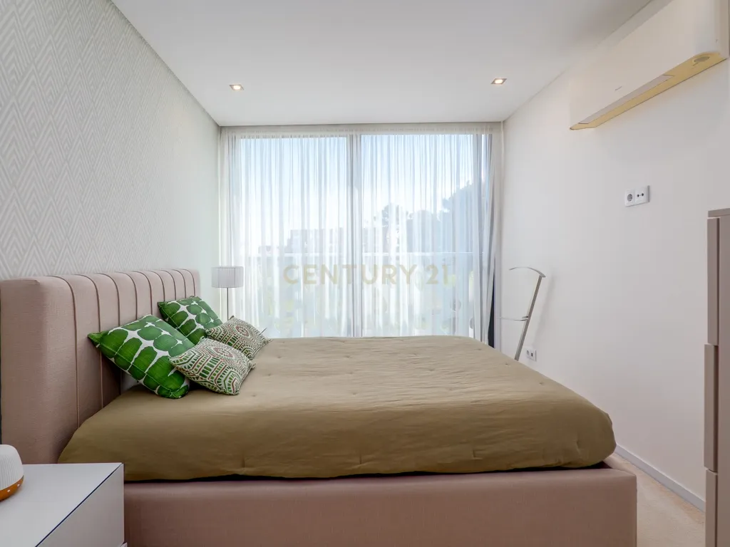 Andar de Moradia Duplex em Lavra – A 2 minutos a pé da praia! - Image 22