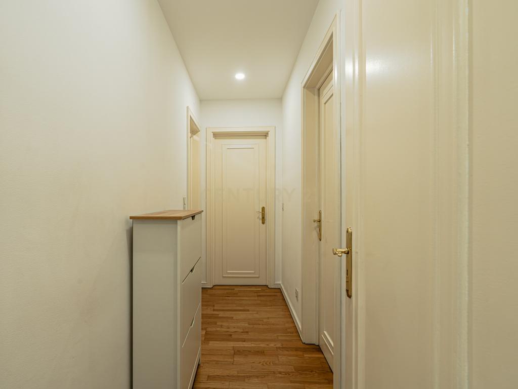 Apartamento T2 em Nova Campolide com Estacionamento - Image 10