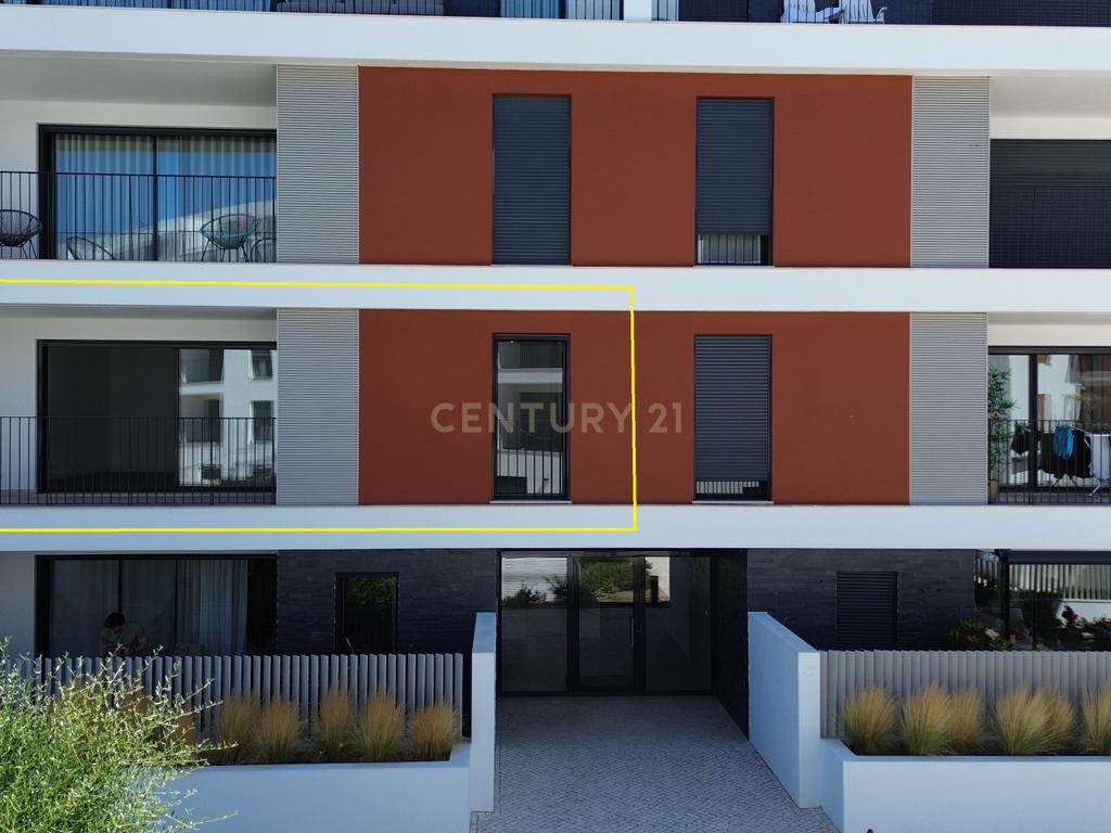 T2 novo, 2 generosas varandas, parqueamento e arrecadação, prédio de 2023 – Quinta do Pinhão, Verdizela - Image 16
