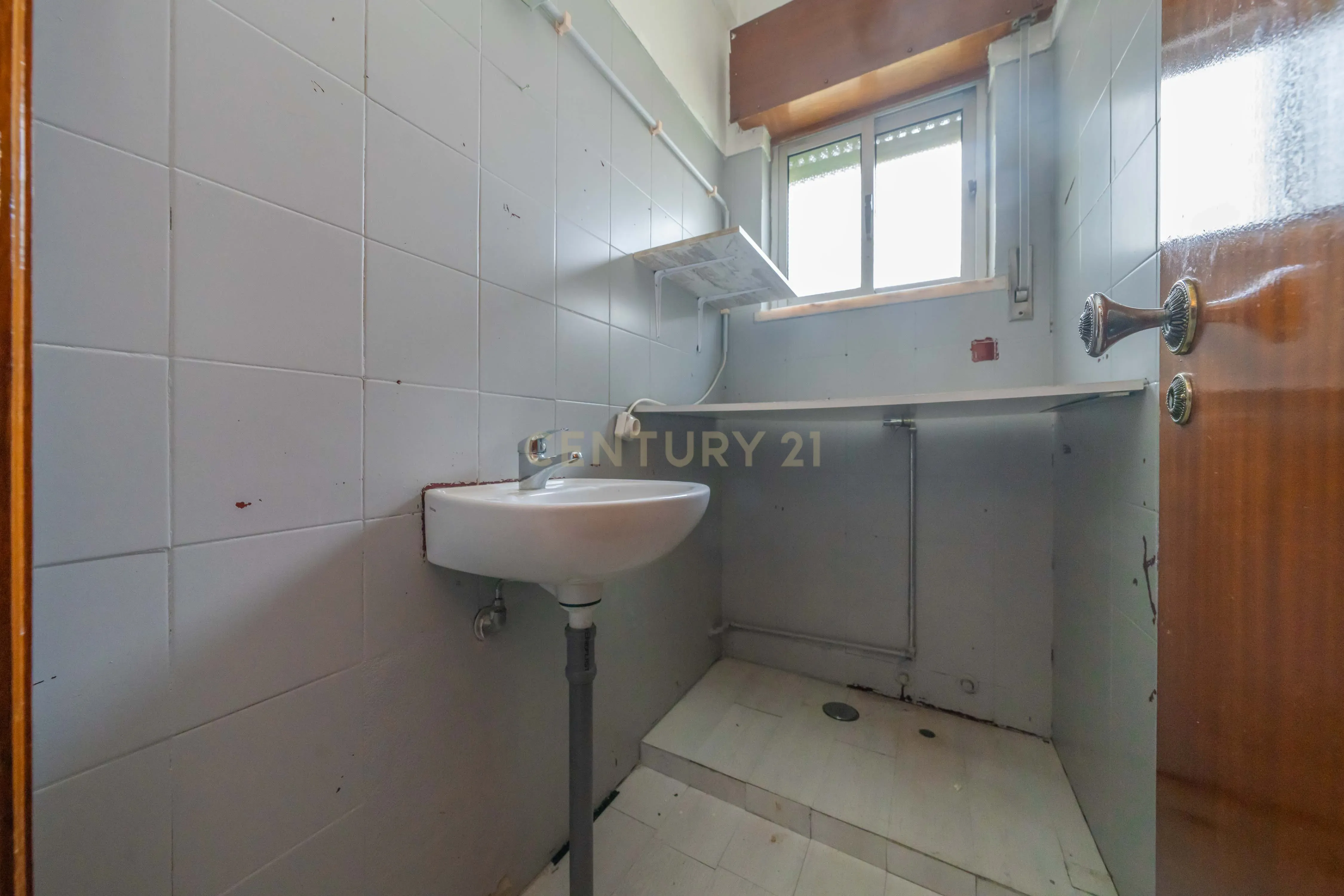 Apartamento T3, Pronto Habitar, no Padre Nabeto, Aires - Image 20