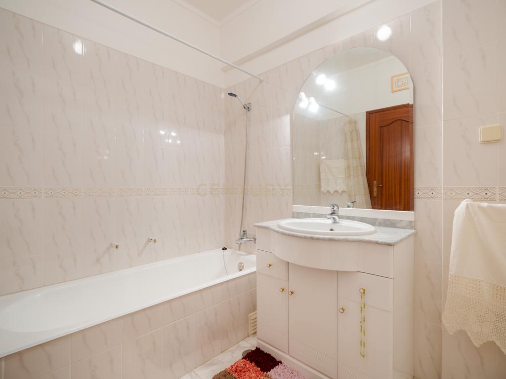 🌟 Apartamento T3 à Venda em Portimão – Conforto, Espaço e Excelente Localização! 🌟 - Image 11