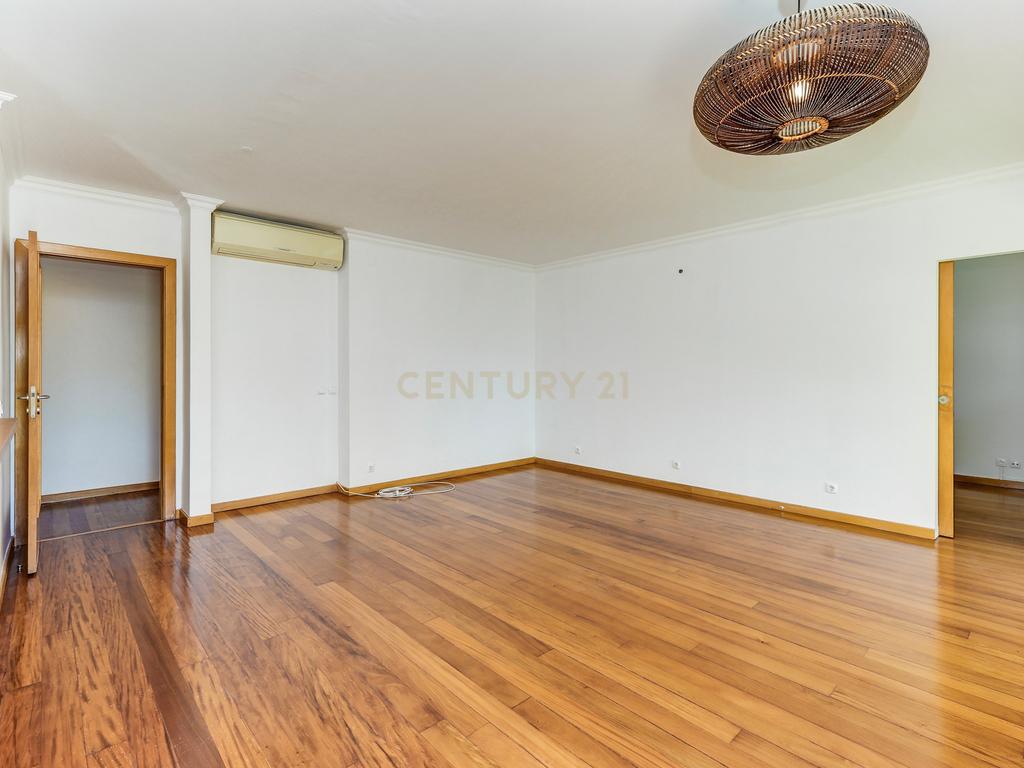 Apartamento T3 ( 2+1 ) Avenidas Novas ( Bairro do Rêgo), Lisboa - Image 14