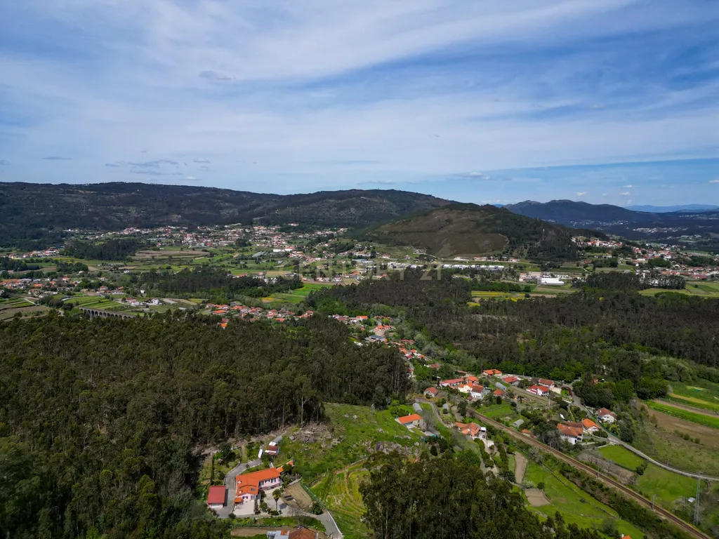 Terreno de construção em Braga, Barcelos - Oportunidade Única! - Image 5