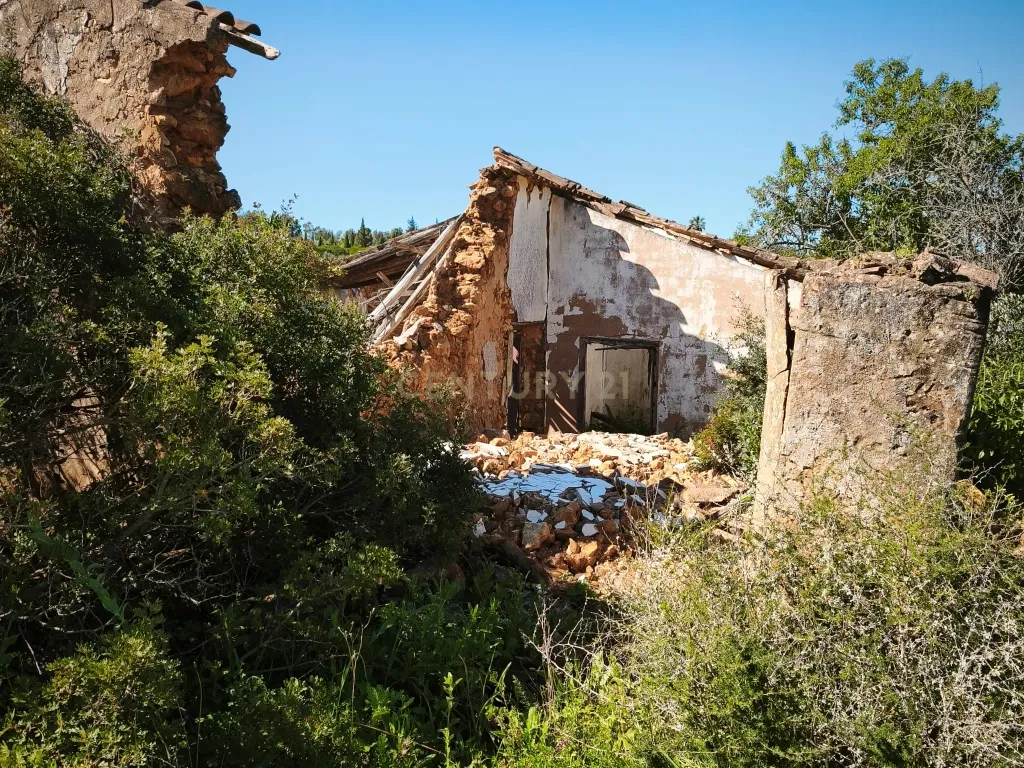 Terreno Misto com Ruína na Pedragosa – Oportunidade Única no Algarve - Image 16