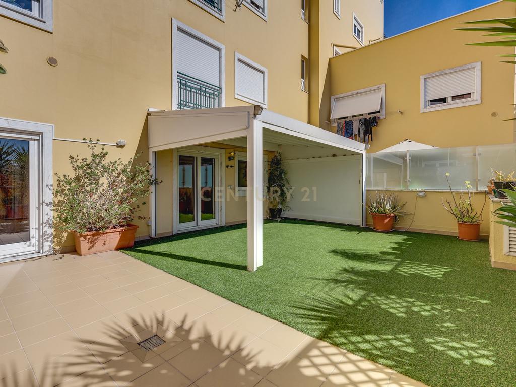 Apartamento T3 ( 2+1 ) Avenidas Novas ( Bairro do Rêgo), Lisboa - Image 1