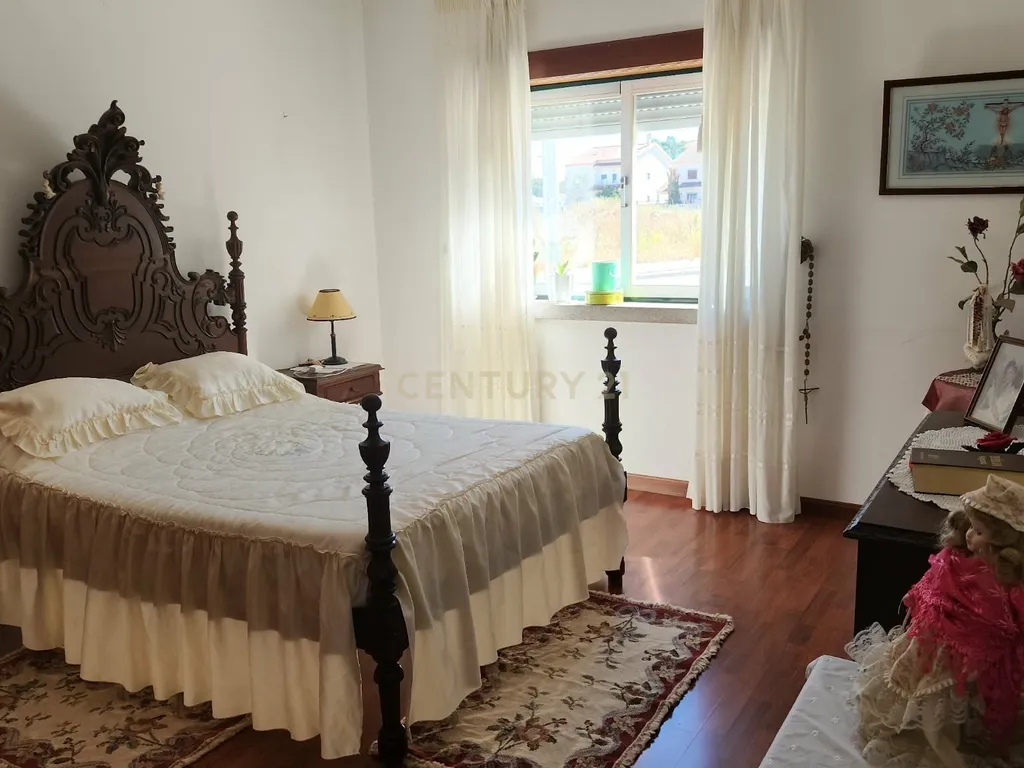 T4 em Alcains| Espaço, Localização e Funcionalidade - Image 18