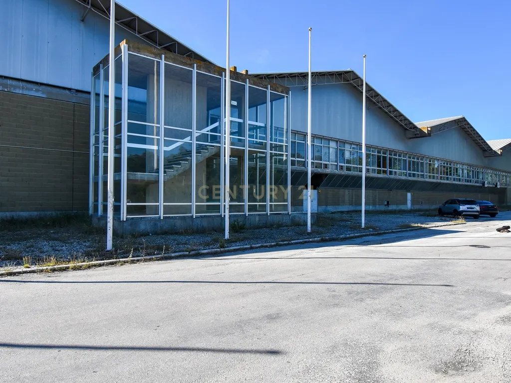Armazém 1000m2 - Setúbal - Image 3
