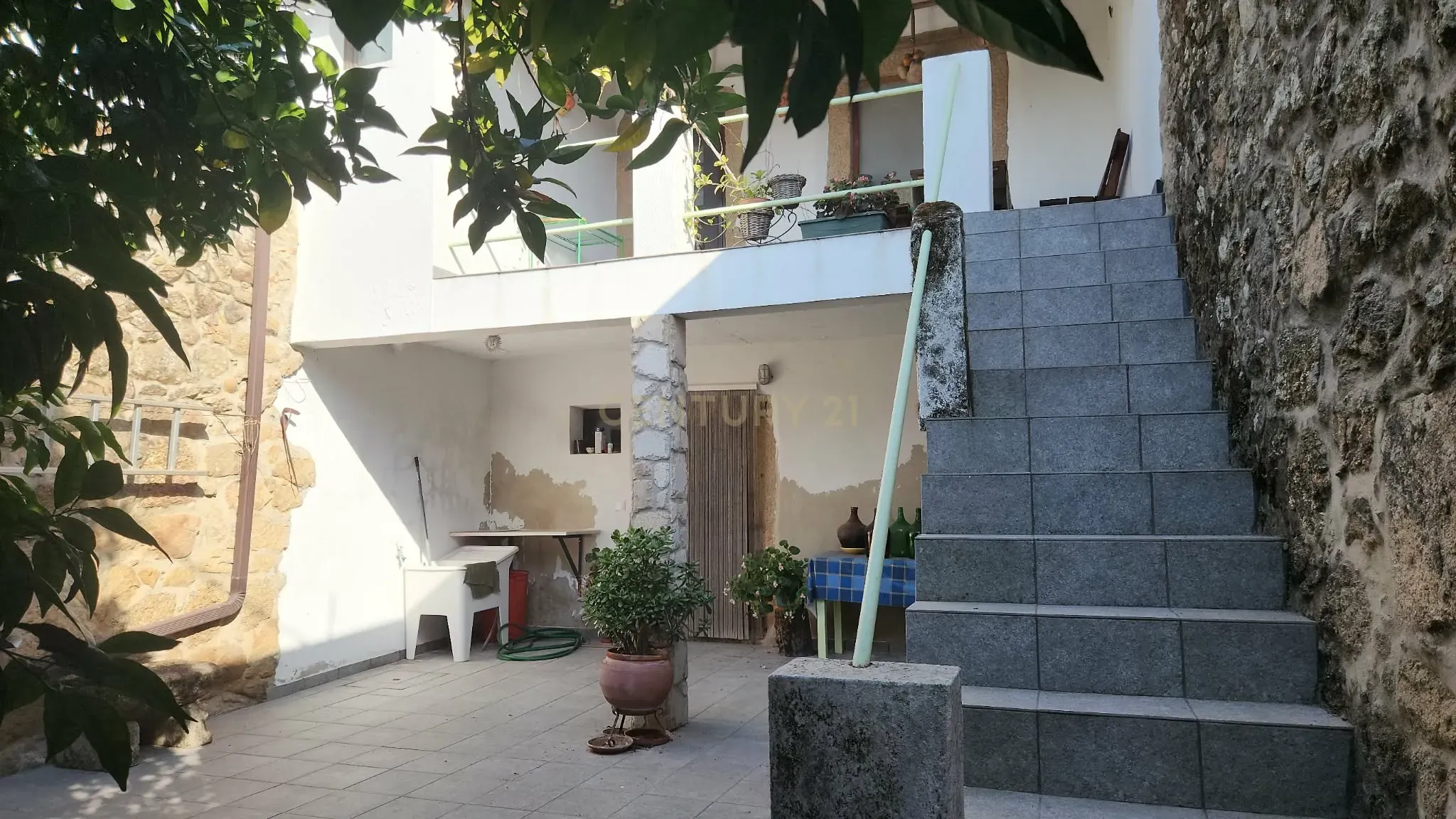 Fotografia 11 de Moradia em Pedra com Terraço e Logradouro — Escalos de Baixo