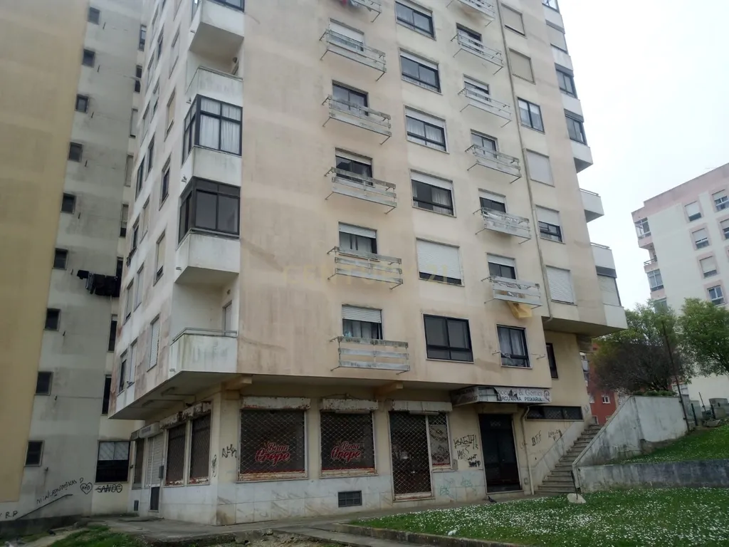 Venda de Apartamento T1 - Cacém - Image 22