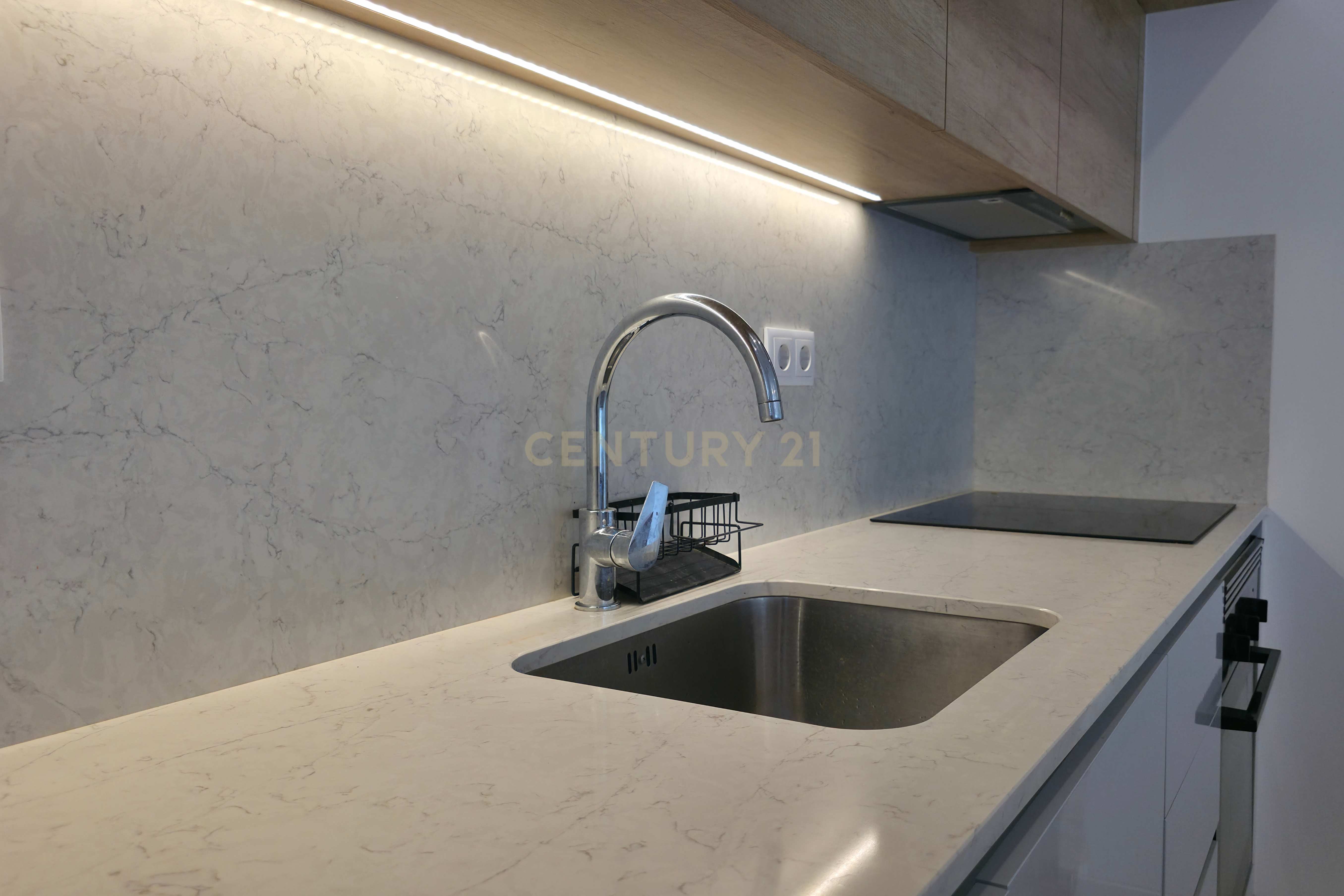 Apartamento T2 Remodelado, Oeiras. - View 4