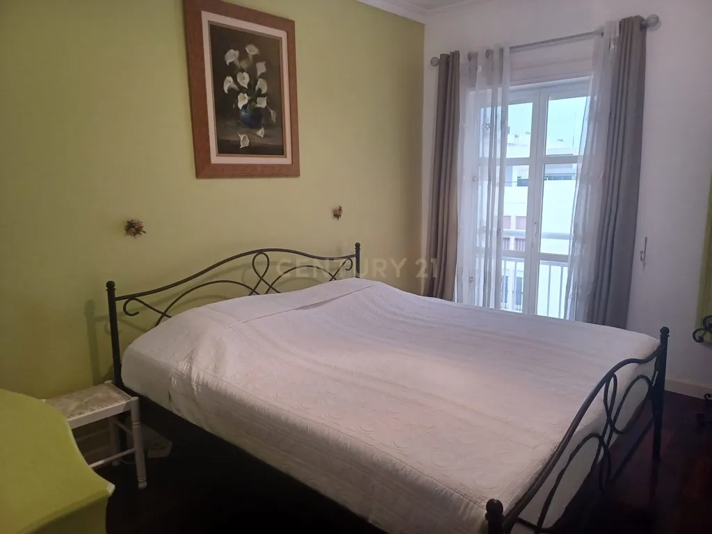 Apartamento T3 em Cascais com Vista Mar - Image 12