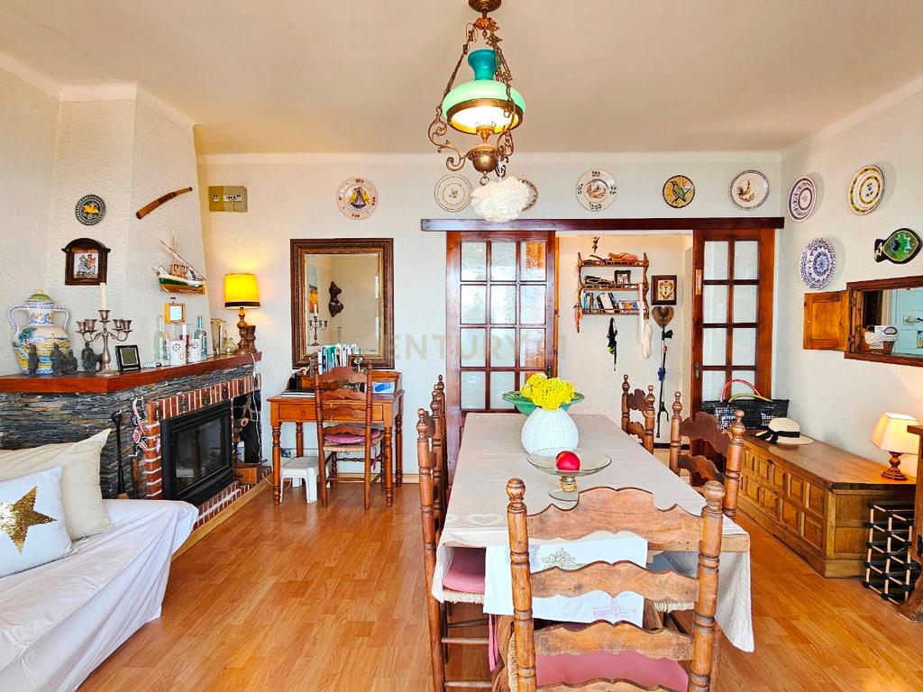 Cobertura com terraço, jardim e piscina privada com vista para o mar em Llançà - Image 18