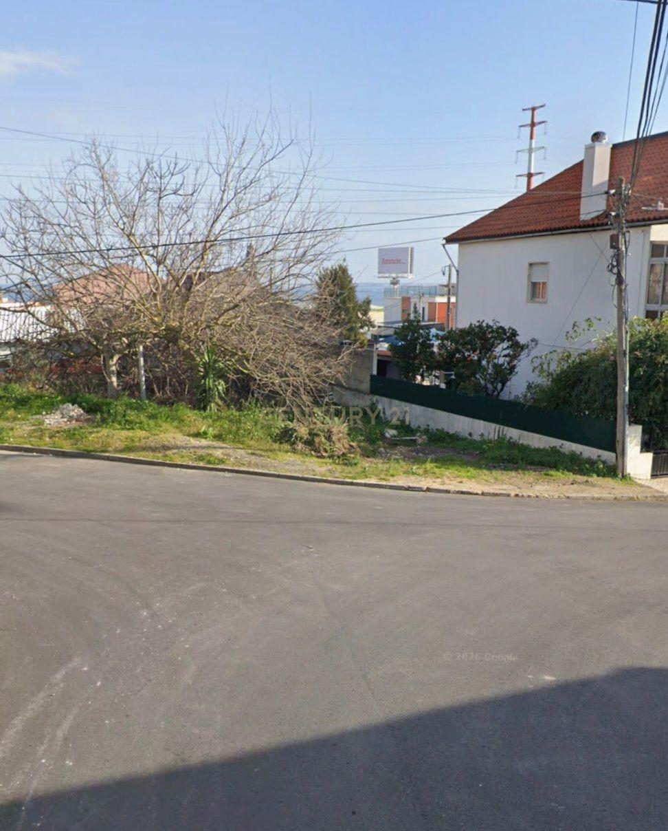 Fotografia 3 de Terreno com 292m2 em Santa Iria de Azoia