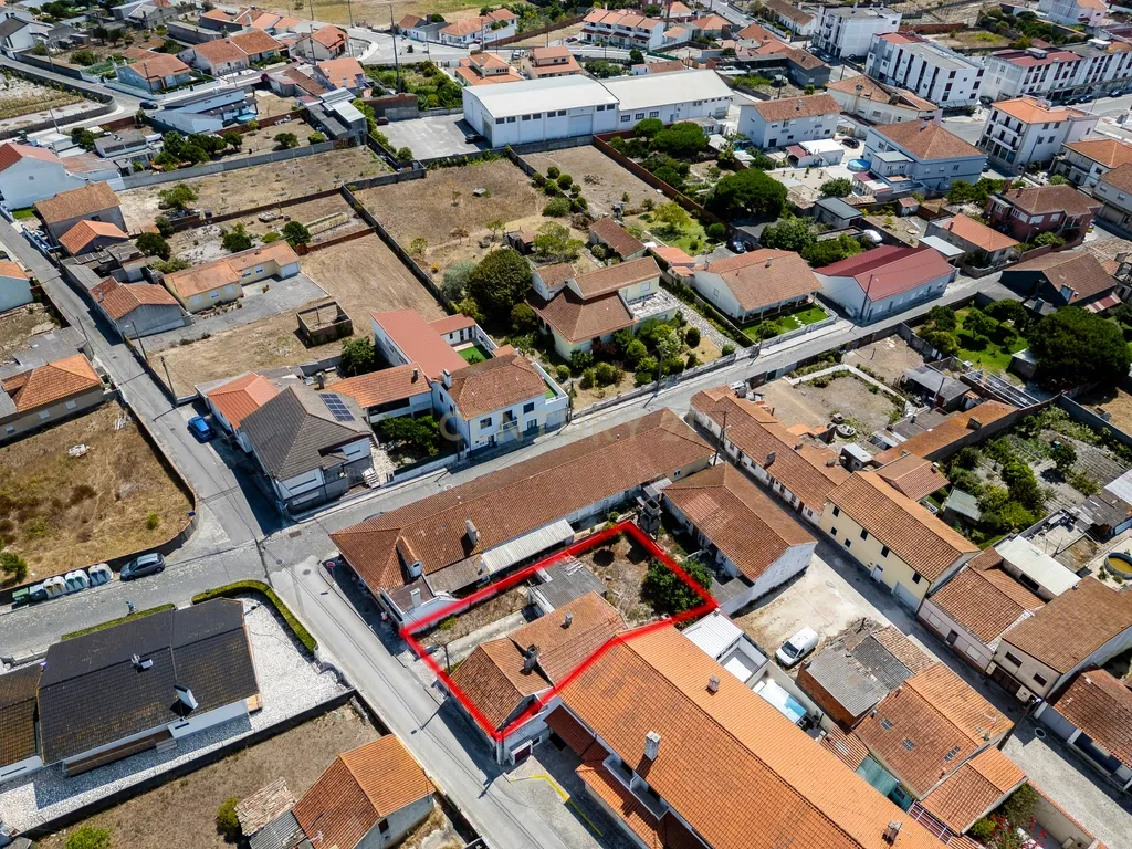 Moradia T3 Térrea com Espaço Exterior – Centro da Vila de Vieira de Leiria - Image 21