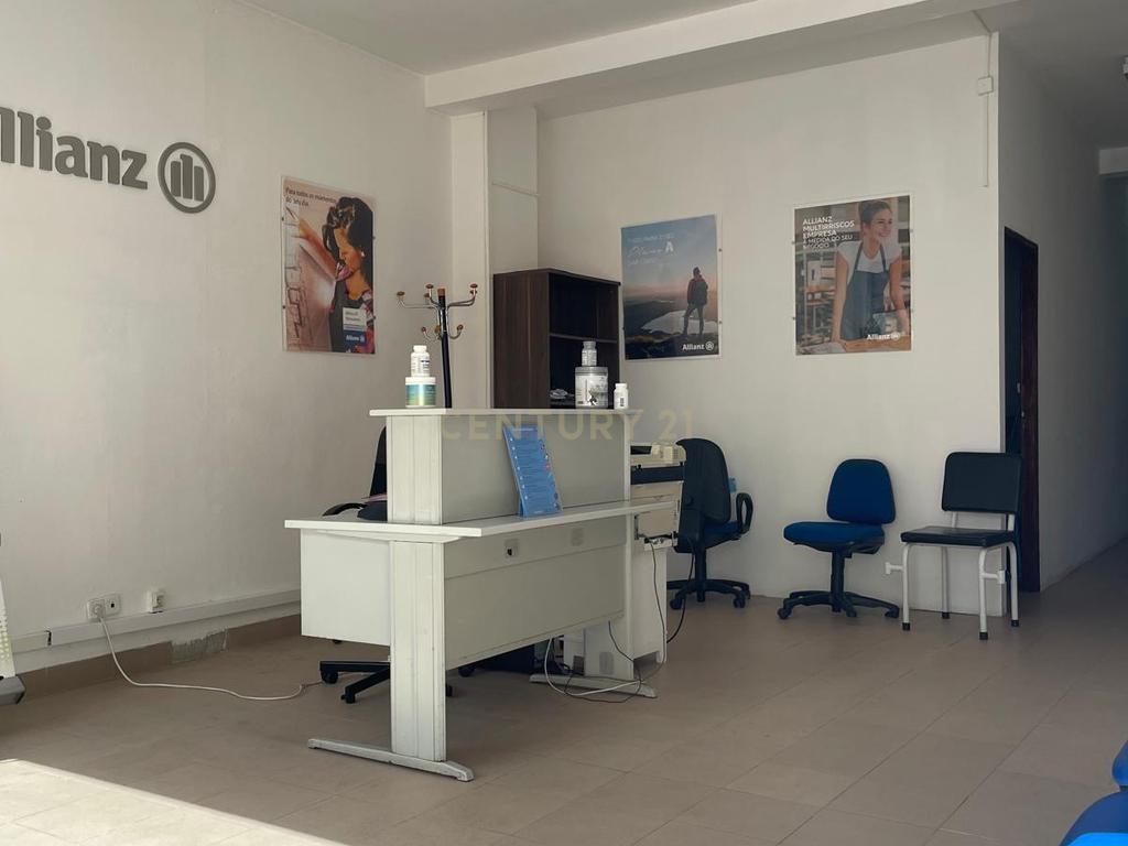 Loja com 74m2 no centro de Vendas Novas pronta para o seu novo negócio - Image 6