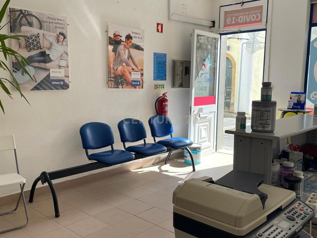 Loja com 74m2 no centro de Vendas Novas pronta para o seu novo negócio - Image 12