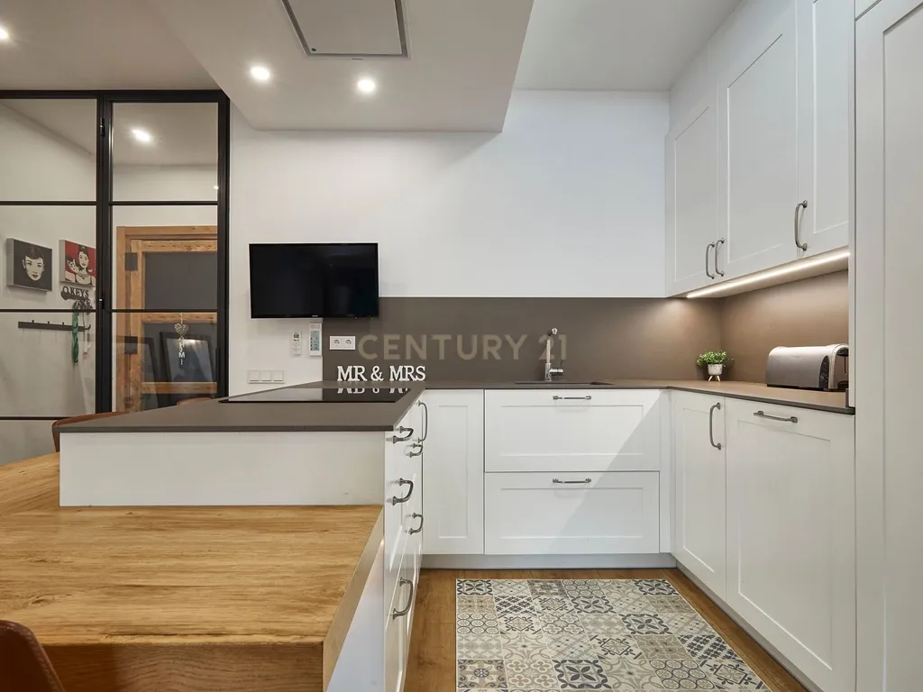 Casa Espetacular no Centro de Tiana - Image 15