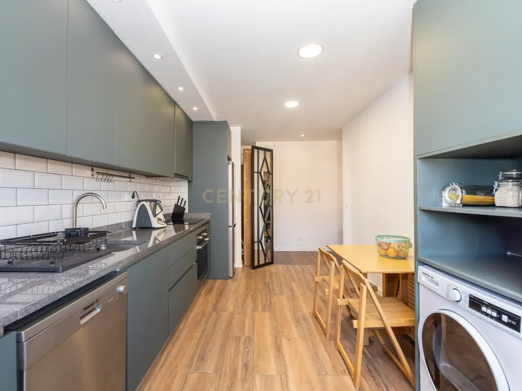 Apartamento 3 Ass. no centro de Setúbal – Av. 22 de Dezembro - Image 35