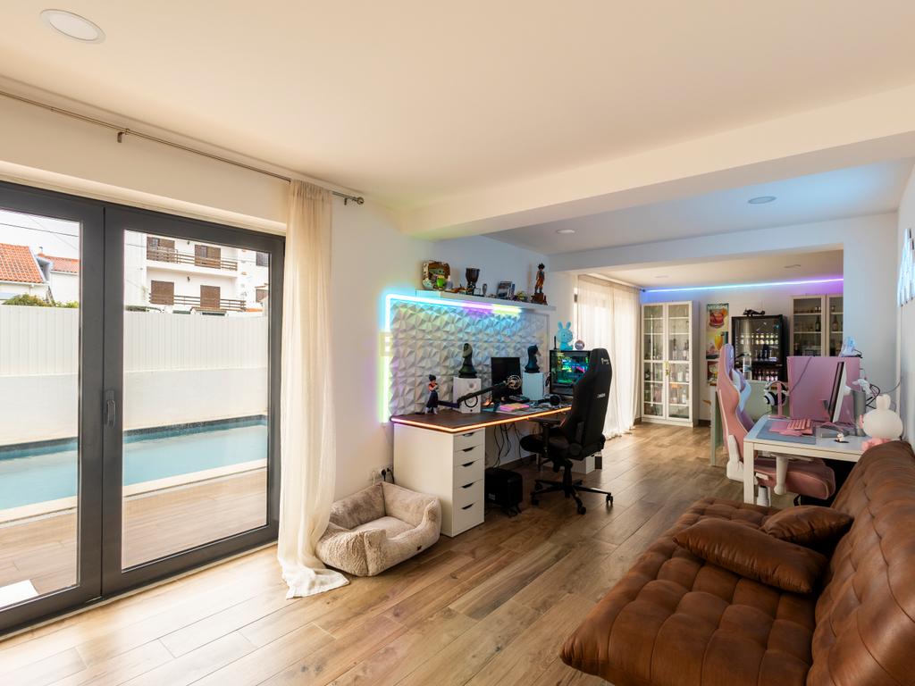 Moradia de Sonho na Charneca da Caparica – Elegância, Conforto e Localização Privilegiada - Image 88