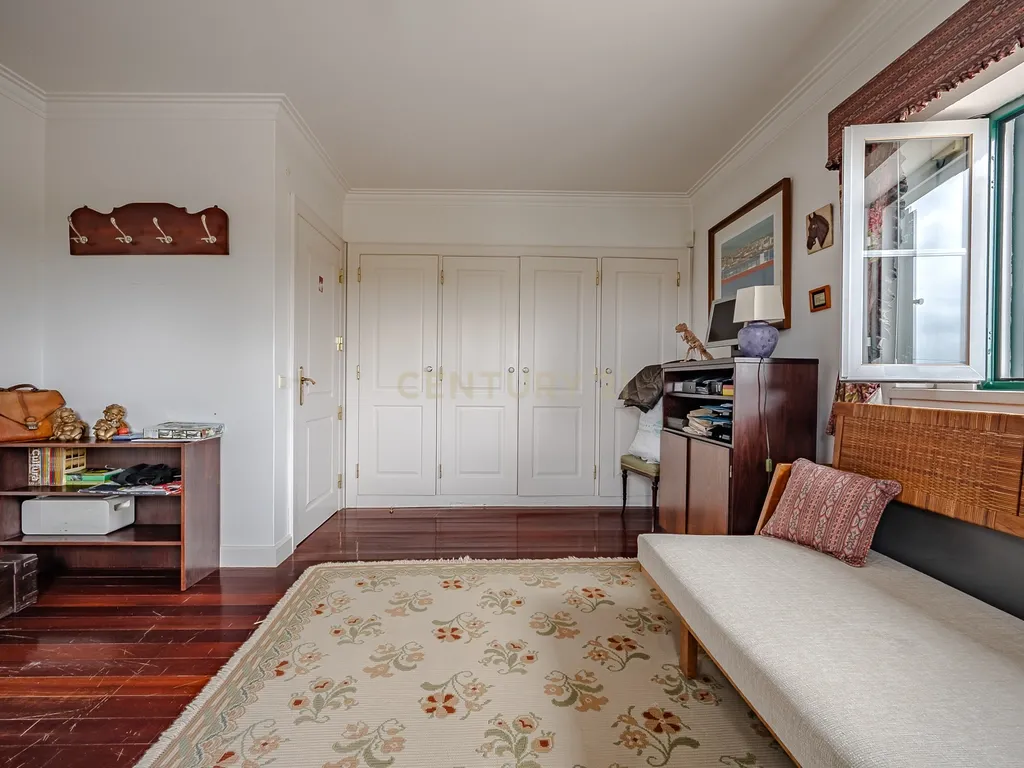 Moradia de sonho com Piscina, 7 Divisões e com Terreno 8461 m2 – Excelente Localização, a 40 minutos de Lisboa ! - Image 25