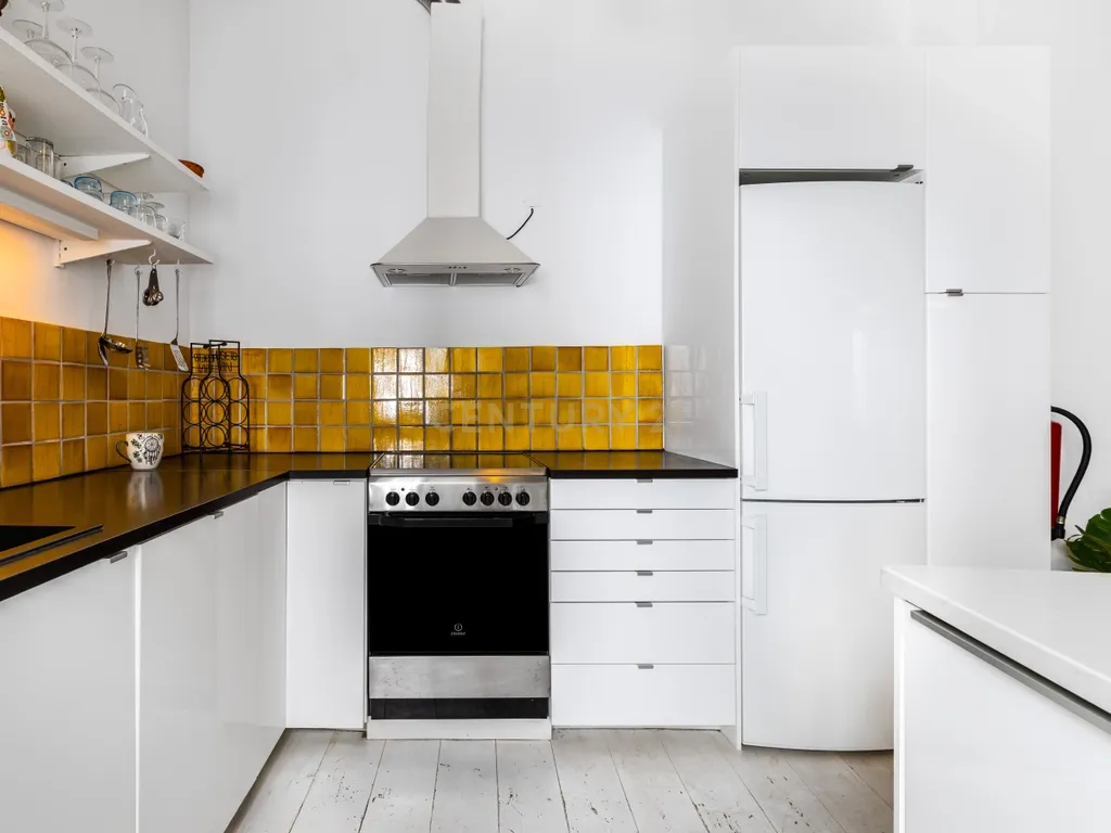 Typical 3 bedroom house in Baixa with Ria view and terrace - Image 9