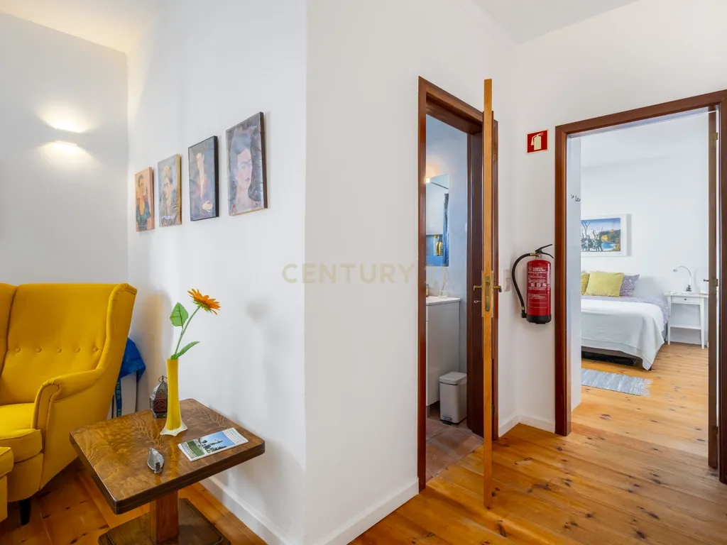 Typical 3 bedroom house in Baixa with Ria view and terrace - Image 18