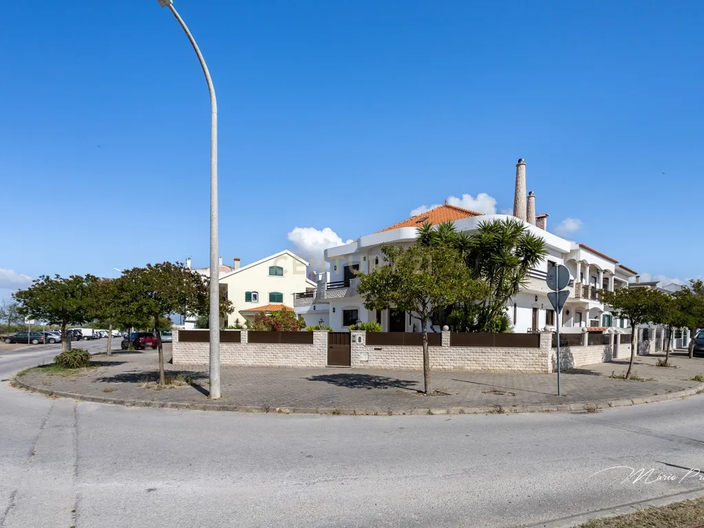 💥 Excelente Moradia T4 – Samouco – Alcochete 💥 - Image 51