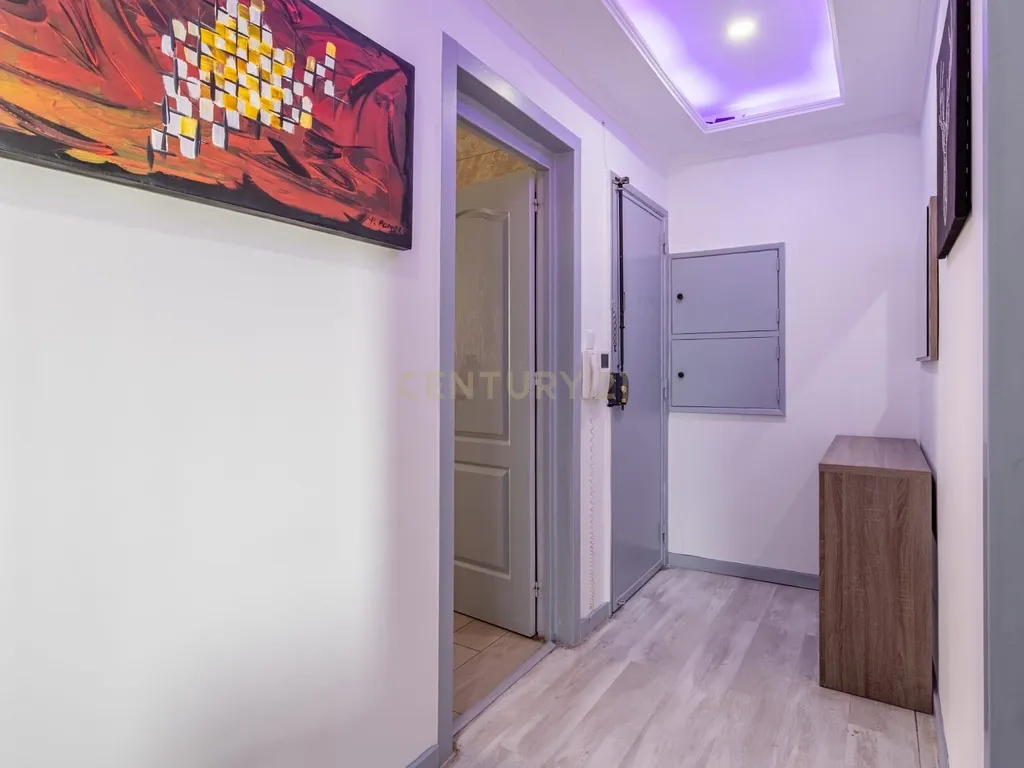 Apartamento T3 na Ramada com 92 m² e vista incrível para Lisboa - Image 22